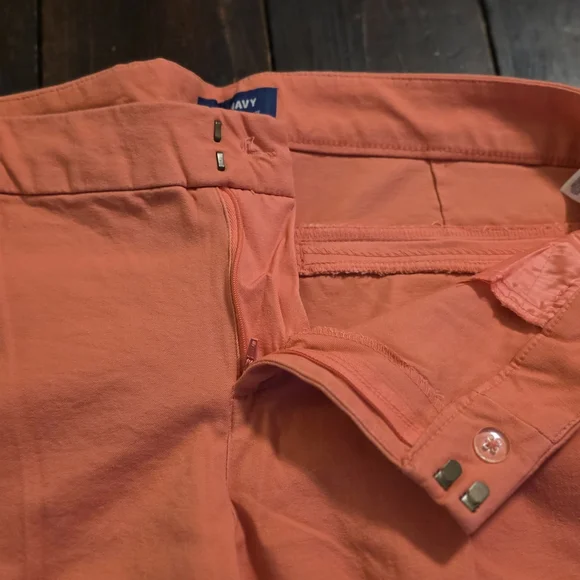 Old Navy Women's Pixie Pants - Warm Terracotta - Picture 2 of 5